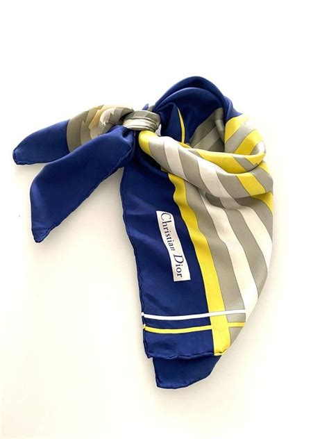dior big scarf